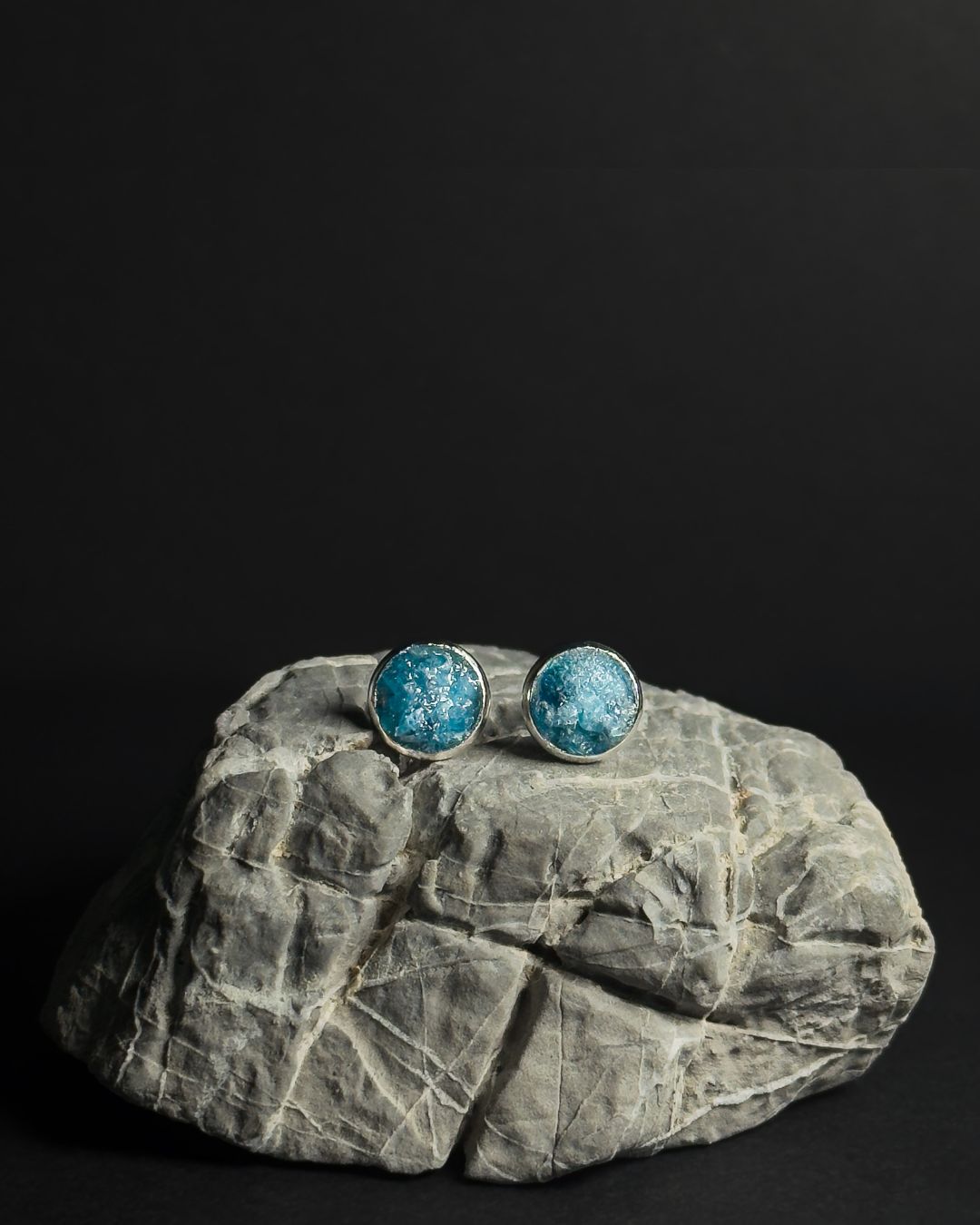 Earrings & Studs